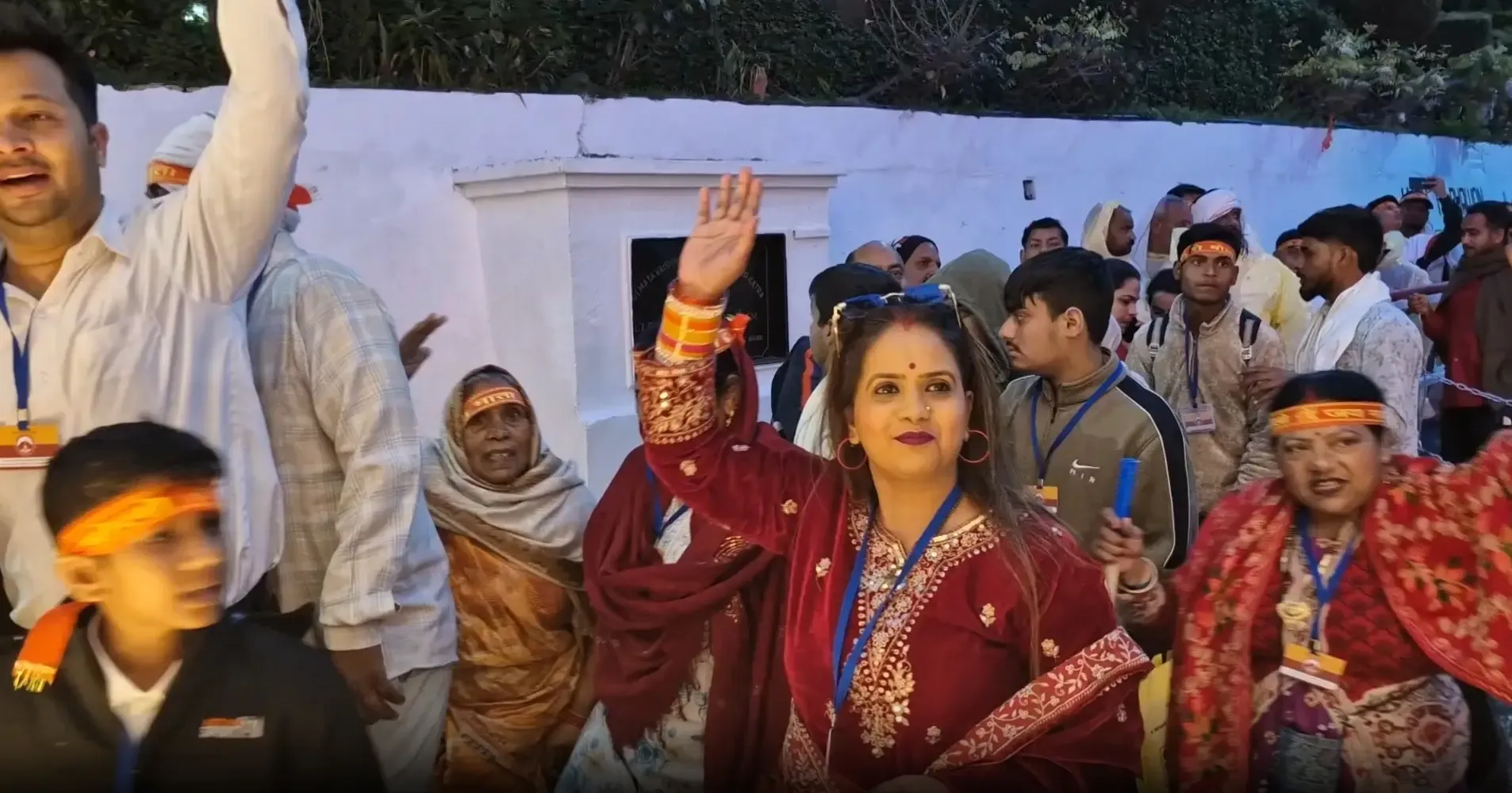 चैत्र नवरात्रि के पहले दिन वैष्णो देवी में श्रद्धालुओं की भीड़, आस्था का अद्वितीय प्रदर्शन