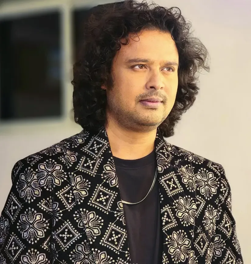 क्या है 'वल्लाह रे वल्लाह' राजा हसन की कहानी: पहले टीवी पर दिखाया हुनर, फिर फिल्मी गानों में चलाया अपनी आवाज का जादू?