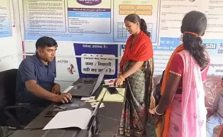 वंचित और पिछड़े लोगों का सुरक्षा कवच है प्रधानमंत्री जीवन ज्योति बीमा योजना 