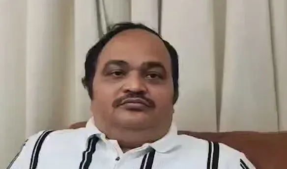 वंदे मातरम पर विवाद नहीं, कानून के तहत छह पद गाने चाहिए: शिवसेना (यूबीटी) प्रवक्ता आनंद दुबे