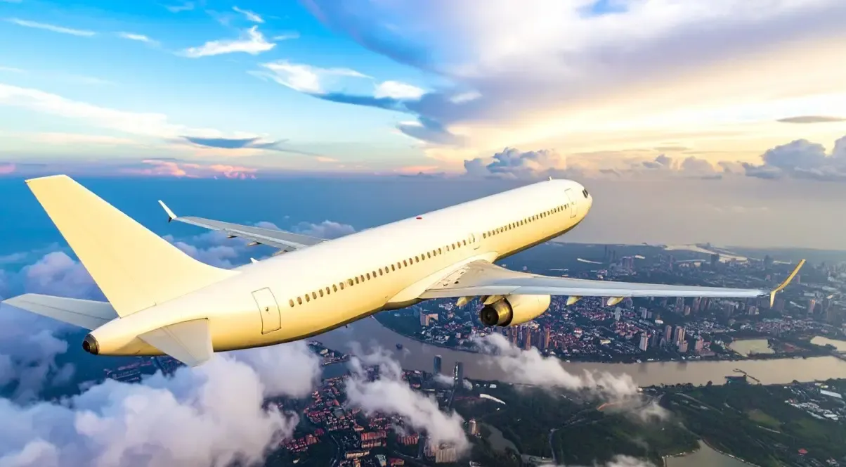 क्या मुंबई-वाराणसी फ्लाइट को बम की धमकी मिली? इमरजेंसी लैंडिंग