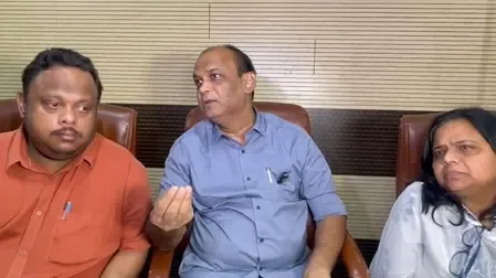 वाराणसी : दालमंडी बाजार में सड़क चौड़ीकरण अभियान, दुकानदारों को मिलेगा दोगुना मुआवजा