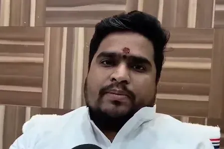केंद्र की योजनाओं से गरीब, युवा, किसान और महिलाओं को मिला व्यापक लाभ : देवेश तिवारी