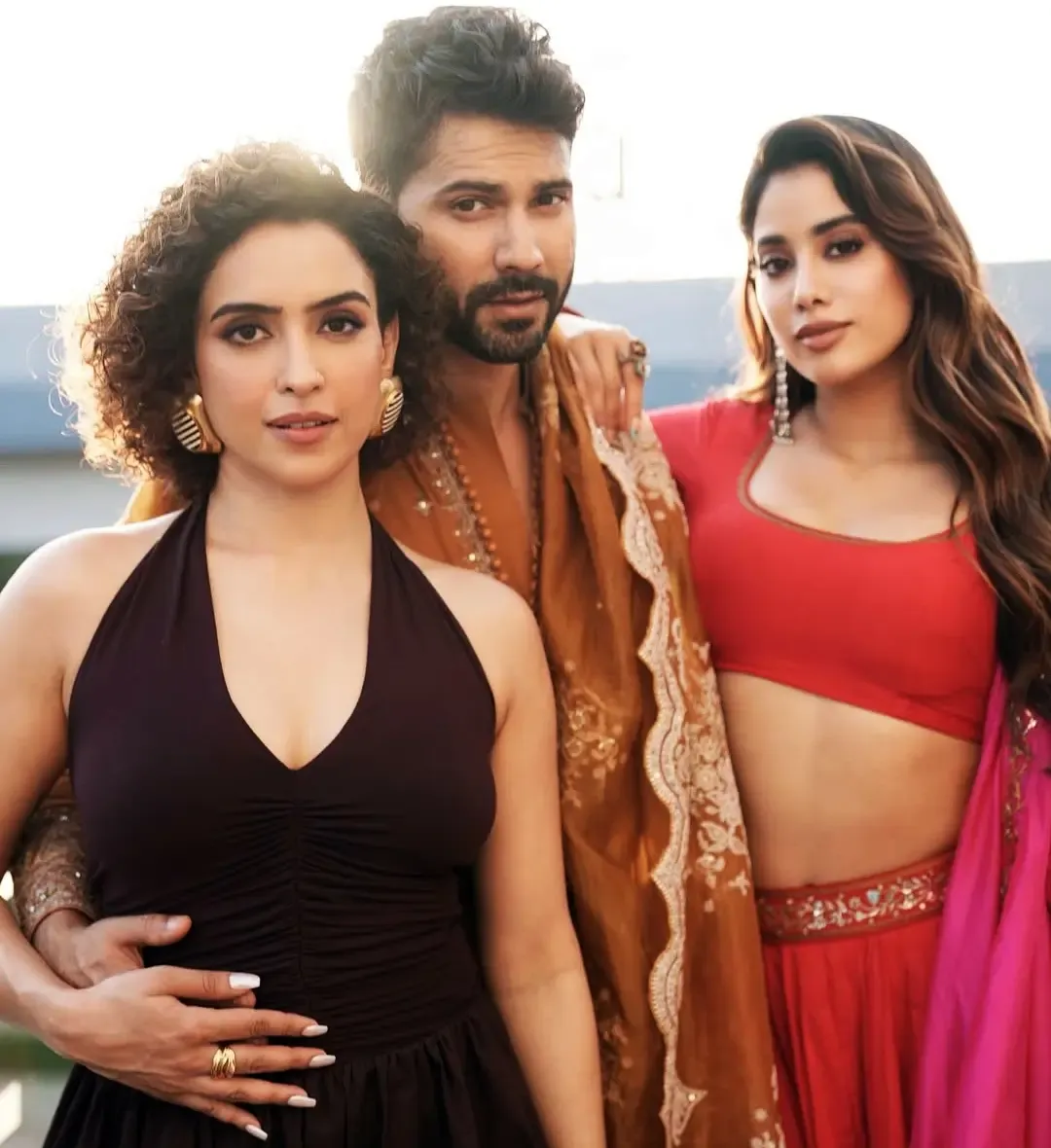 Did Varun Dhawan Just Say 'Hum Tane prema karum chum' to Janhvi Kapoor and Sanya Malhotra?