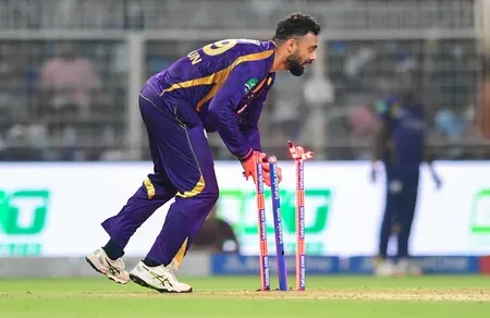 Varun Chakaravarthy playing through pain, hairline fracture: KKR coach Watson