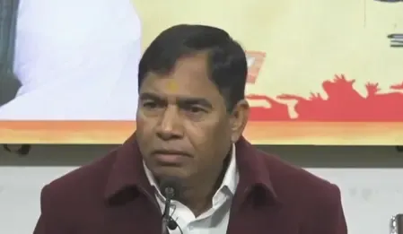 वीर सावरकर पर टिप्पणी अस्वीकार्य, कांग्रेस पार्टी दिवालियापन की शिकार : योगेंद्र चंदोलिया