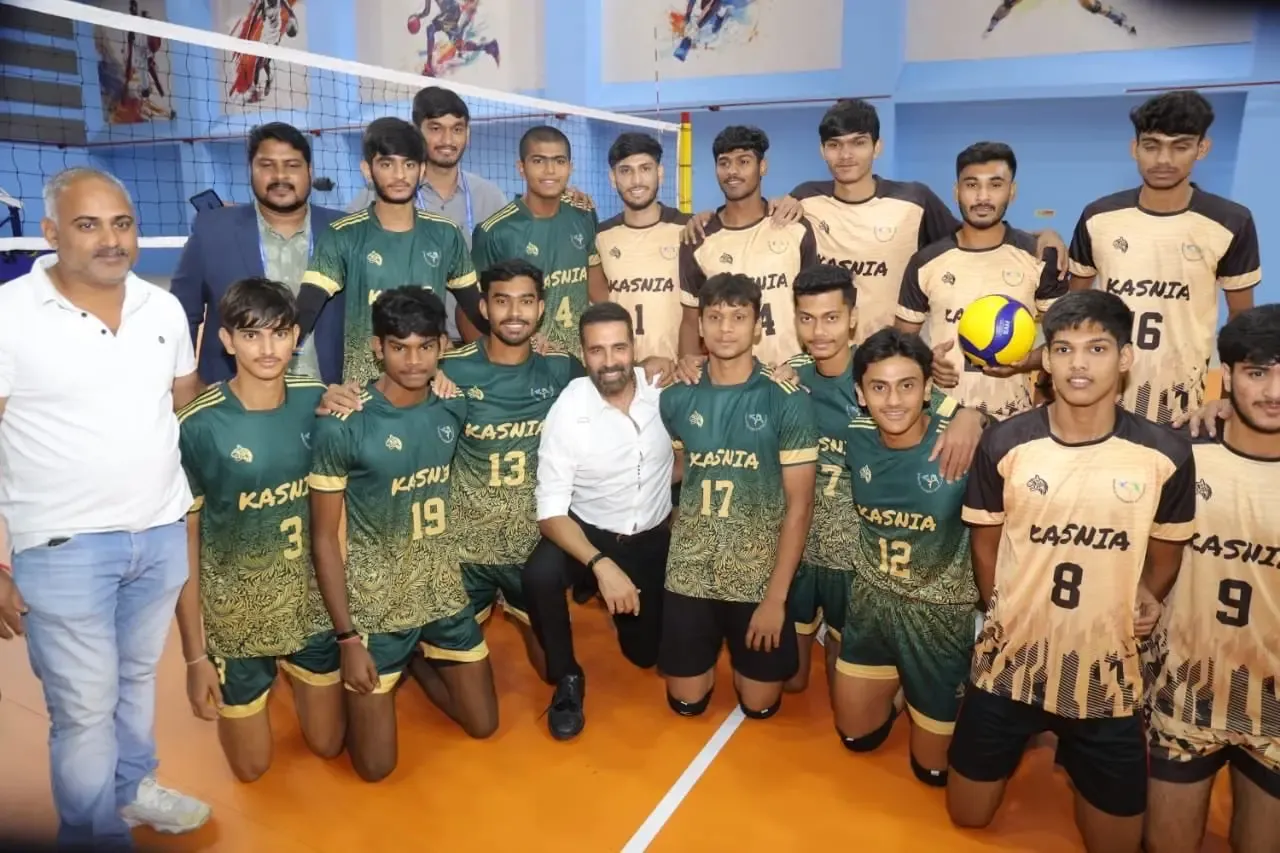 क्या अक्षय कुमार और हर्ष सांधवी ने वीर सावरकर स्पोर्ट्स कॉम्प्लेक्स में अपनी उपस्थिति से खेलों को नया आयाम दिया?
