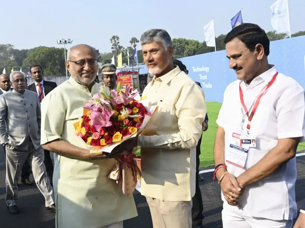 क्या 30वें सीआईआई साझेदारी शिखर सम्मेलन में उपराष्ट्रपति ने भारत में निवेश का सही समय बताया?