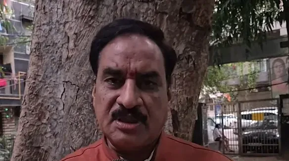 बांग्लादेश में रिटायर्ड हिंदू शिक्षक और परिवार की हत्या पर वीएचपी का आक्रोश, सख्त कार्रवाई की माँग