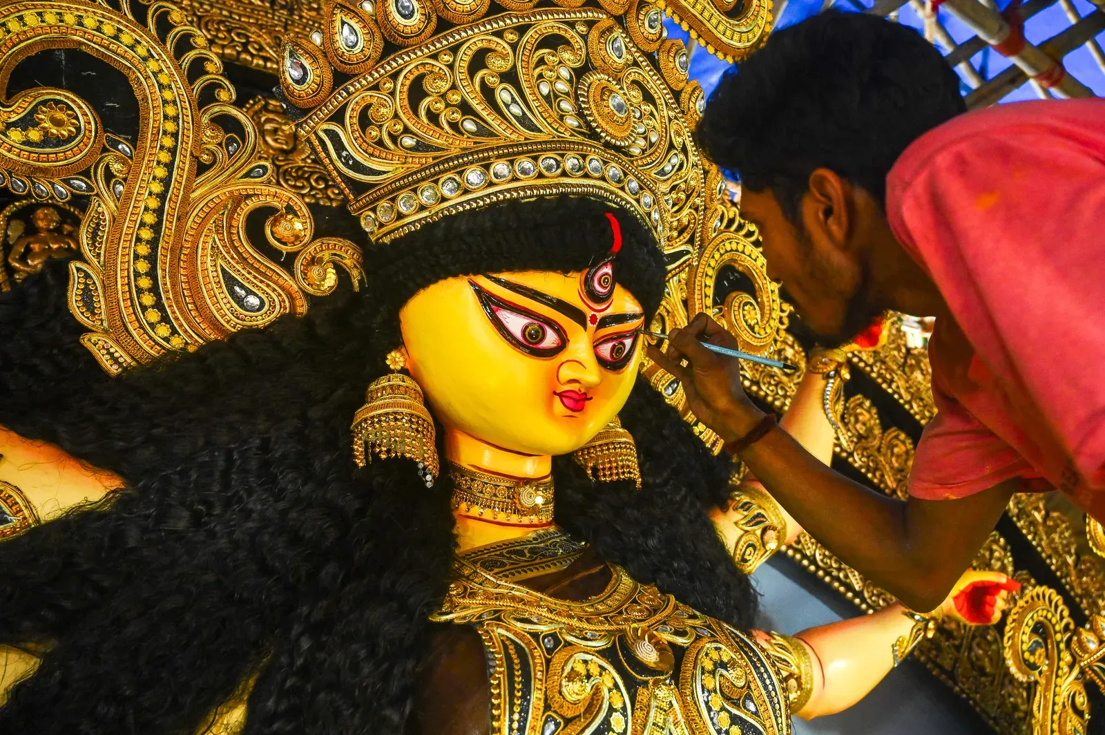 VHP Durga Puja meat ban guidelines spark political row in Bengal