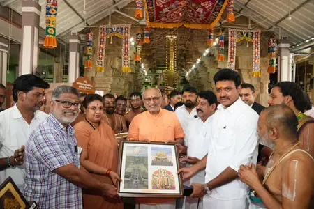 Did Vice President Radhakrishnan Honor Rani Velu Nachiyar and Visit a Temple in Tamil Nadu?