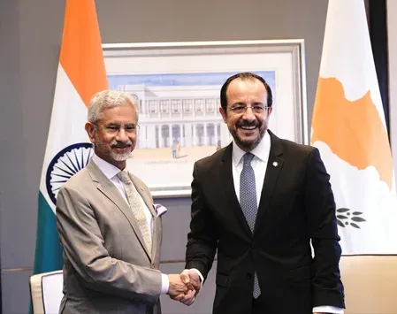 व‍िदेश मंत्री जयशंकर ने साइप्रस के राष्ट्रपति निकोस से की मुलाकात, द्विपक्षीय संबंधों को मजबूती देने पर हुई चर्चा 