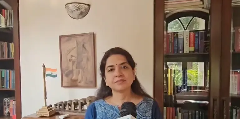 शाइना एनसी का कांग्रेस पर हमला: 'विदेश जाकर भारत को बदनाम करती है पार्टी, सेना पर भी उठाती है सवाल'