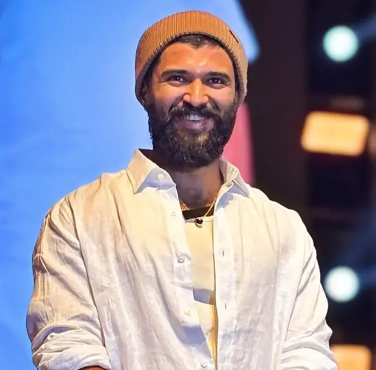 Vijay Deverakonda's 'Kingdom' Gets a Warm Reception at College Event