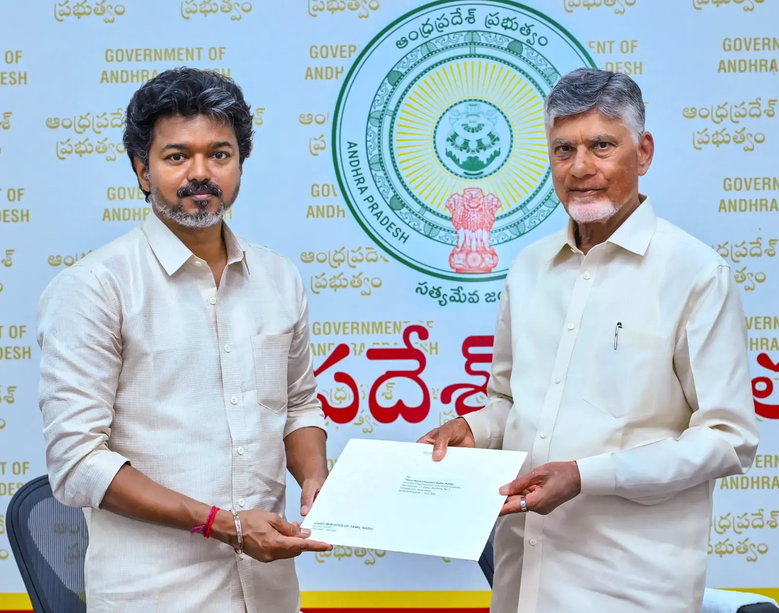 Vijay meets Chandrababu Naidu in Vijayawada to discuss Krishna water sharing and Godavari-Cauvery link