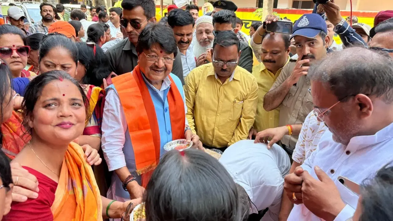 West Bengal election trends: Vijayvargiya emotional, Chouhan credits Modi