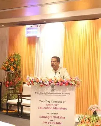 विकसित भारत 2047 के लिए शिक्षा प्रणाली के निर्माण में केंद्र और राज्य समान भागीदार हैं: धर्मेंद्र प्रधान 