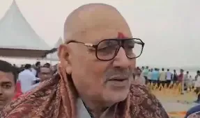 रामलीला मैदान रैली से CEC ज्ञानेश कुमार का इस्तीफा लेंगे: इंडिया ब्लॉक; NDA बोला— गृहयुद्ध की तैयारी