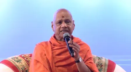 राम मंदिर चंदा चोरी: गोविंद देव गिरि पर कार्रवाई क्यों नहीं? विपक्ष ने उठाए तीखे सवाल