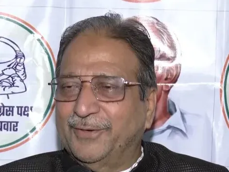 प्रियंका गांधी के 'गोमूत्र विशेषज्ञ' बयान पर नसीम सिद्दीकी बोले — 'विज्ञान तथ्यों पर चलता है, अंधविश्वास पर नहीं'