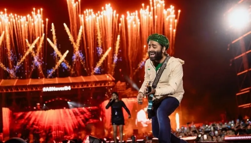 Did Vishal Bhardwaj Urge Arijit Singh to ‘Retract His Retirement’?