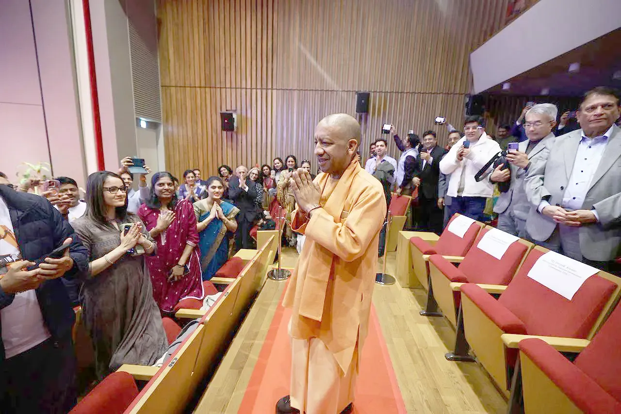 भारत अपने नागरिकों के संकट में हमेशा खड़ा रहता है: सीएम योगी का जापान में संबोधन