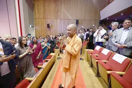 विश्व में जहां भी भारतीय मूल के लोग संकट में होते हैं, भारत उनके साथ खड़ा रहता है: सीएम योगी