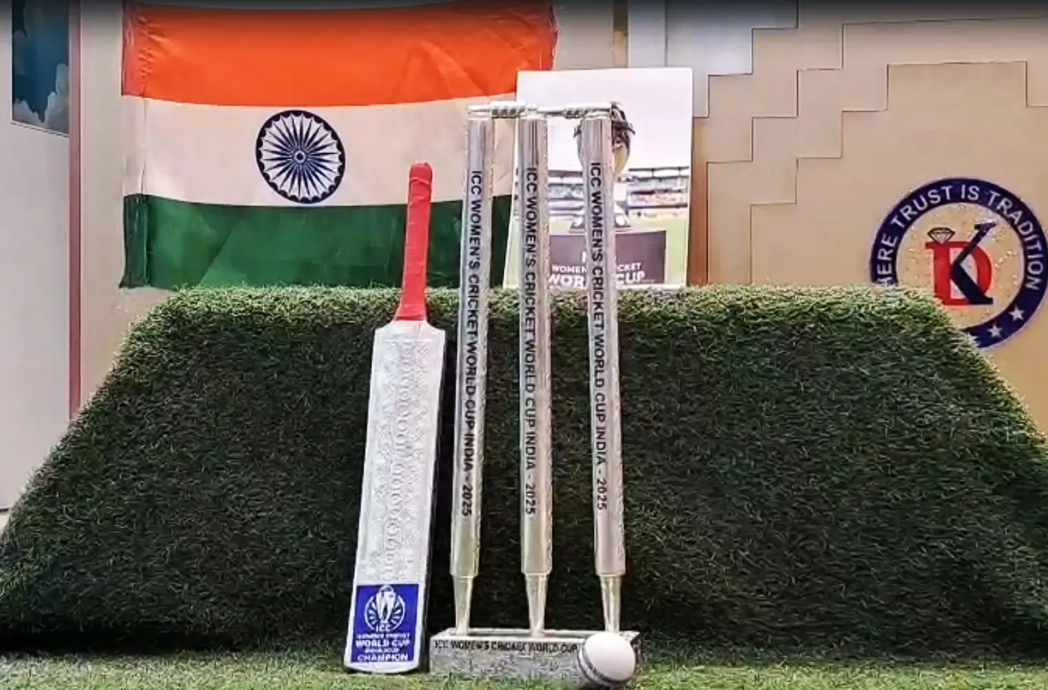 क्या विश्व चैंपियन टीम इंडिया को चांदी का बैट और स्टंप्स भेंट किया जाएगा?