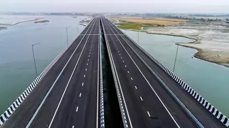 गोरखपुर लिंक एक्सप्रेसवे की राइडिंग क्वालिटी और कंफर्ट वर्ल्ड क्लास