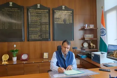 विश्वजीत सहाय ने संभाला रक्षा वित्त सचिव का पद, 30 वर्षों के अनुभव के साथ रक्षा मंत्रालय को मिला नया नेतृत्व