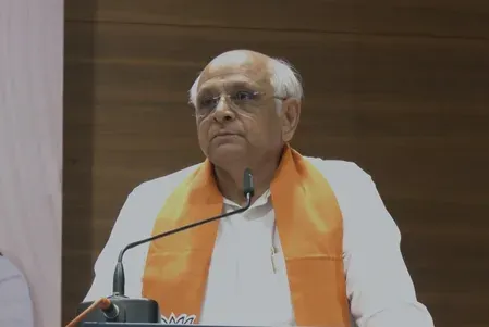 मोदी सरकार के 12 साल: CM भूपेंद्र पटेल ने गिनाईं उपलब्धियाँ — ₹17,000 करोड़ स्वनिधि से ₹16 लाख करोड़ मुद्रा तक
