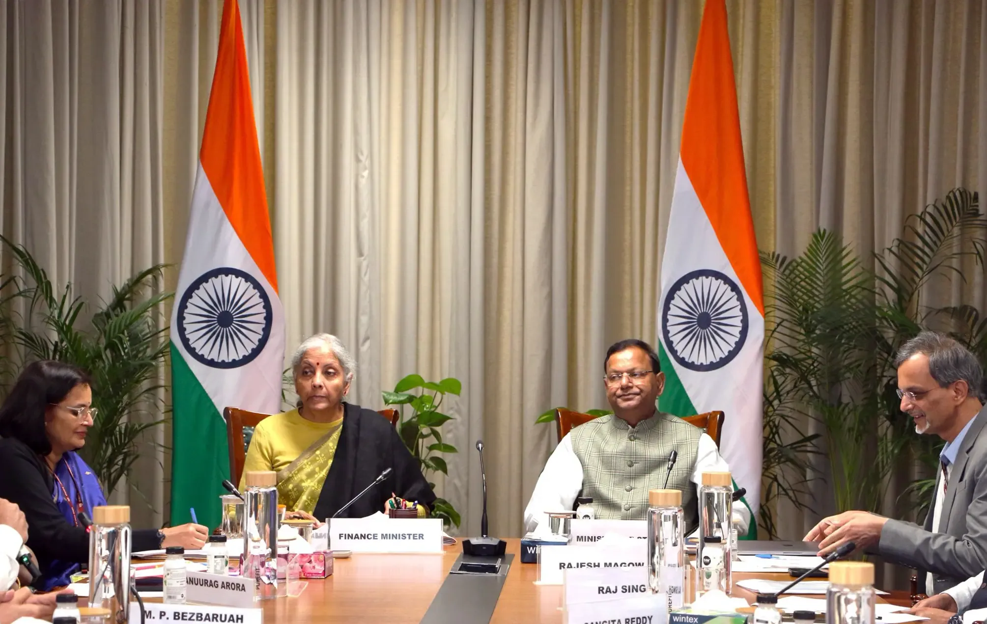 क्या वित्त मंत्री निर्मला सीतारमण ने पर्यटन क्षेत्र के लिए प्री-बजट बैठक की?