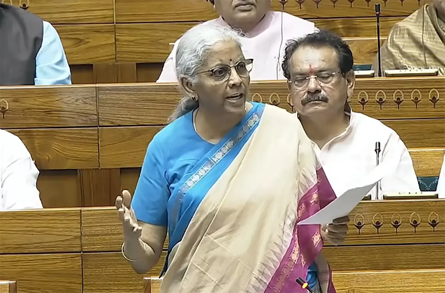 वित्त मंत्री निर्मला सीतारमण का बयान: वित्त वर्ष 26 का राजकोषीय घाटा रहेगा संशोधित अनुमानों के अनुरूप