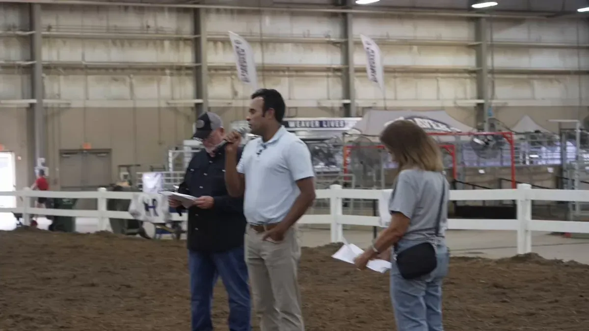 Vivek Ramaswamy Champions 4-H and FFA at State Fair Steer Show