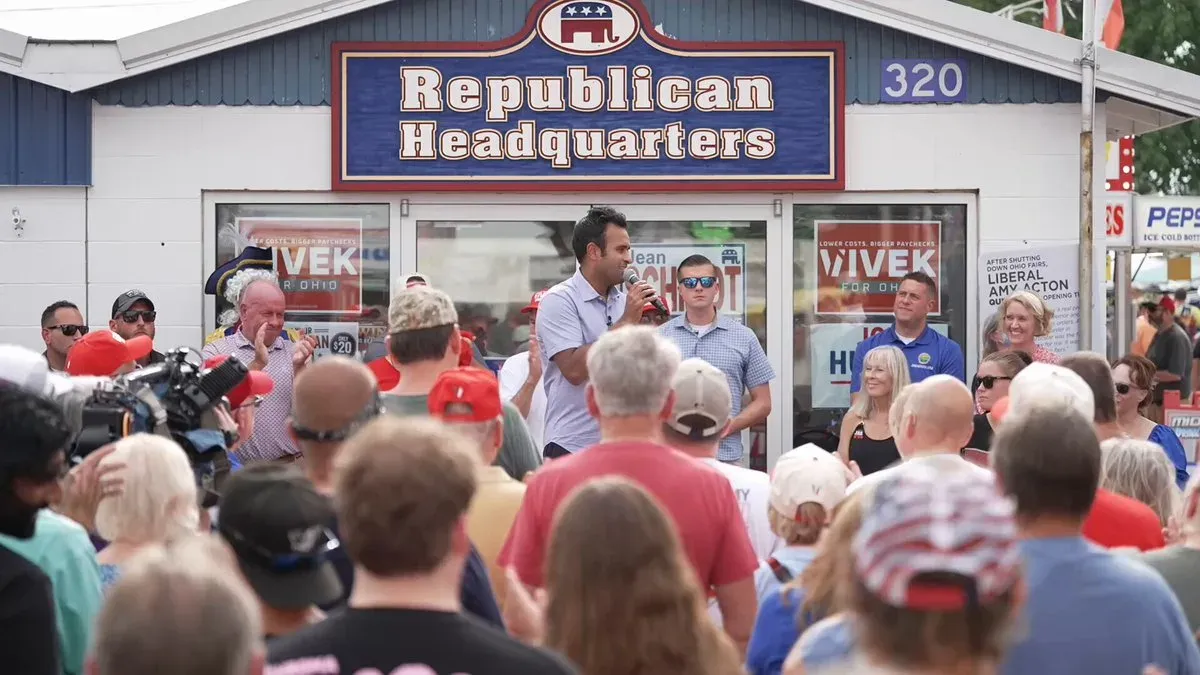 Vivek Ramaswamy Dares Ohio Rival to Face Open Q&A at County Fairs