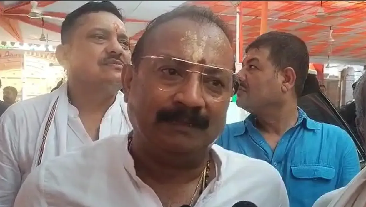 क्या ‘वोटर अधिकार यात्रा’ बीच में पंचर हो जाती, अगर नीतीश कुमार ने अच्छी सड़कें नहीं बनाई होती?