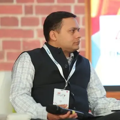 वोटर आईडी विवाद : पवन खेड़ा पर अमित मालवीय का बड़ा हमला, चुनाव आयोग से की कार्रवाई की मांग