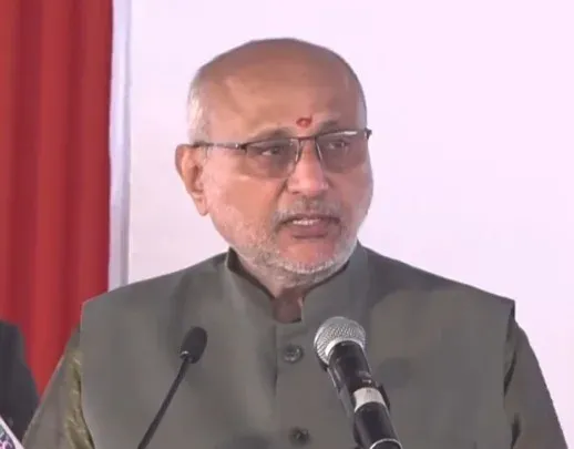 वंदे मातरम की 150वीं वर्षगांठ पर उपराष्ट्रपति राधाकृष्णन ने भारत मंडपम से हर घर तिरंगा बाइक रैली को रवाना किया