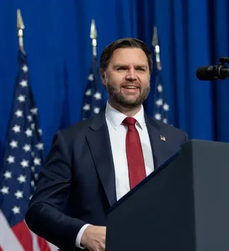 US Vice President J.D. Vance Arrives in Islamabad for Critical US-Iran Negotiations