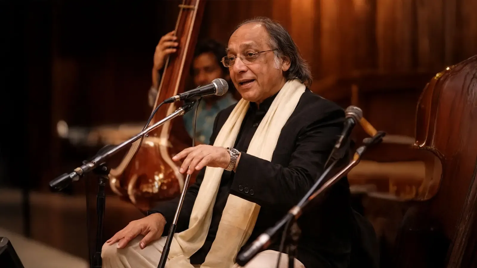 क्या उस्ताद इकबाल अहमद खान दिल्ली घराने की धड़कन थे, जिनके सुरों में शहर की आत्मा बसी थी?