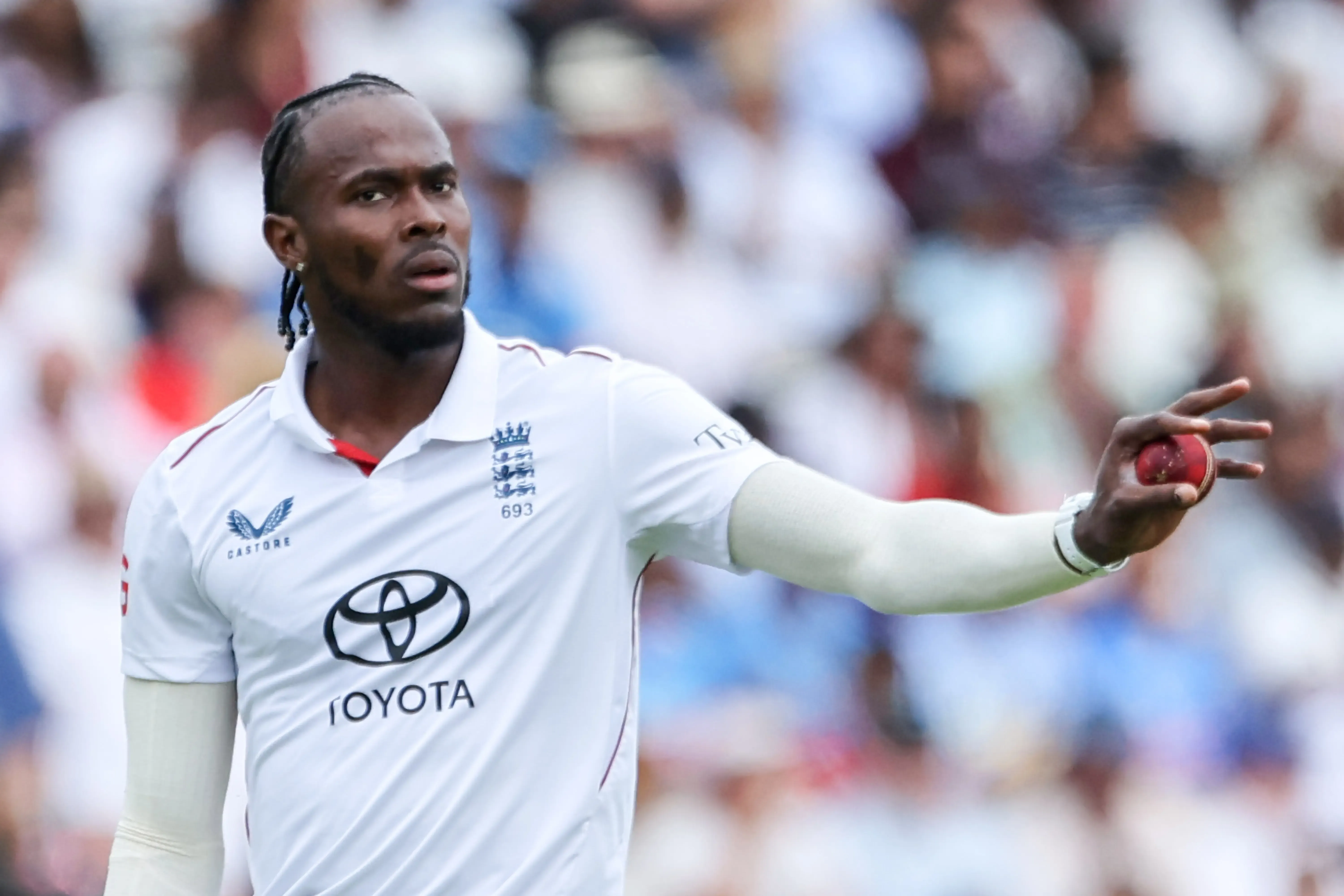 Can Wood and Archer Withstand the Demands of the Five-Test Ashes Series?