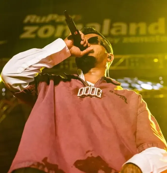 क्या रैपर डिवाइन की 'वॉकिंग ऑन वॉटर' उनके सफर का सार है?