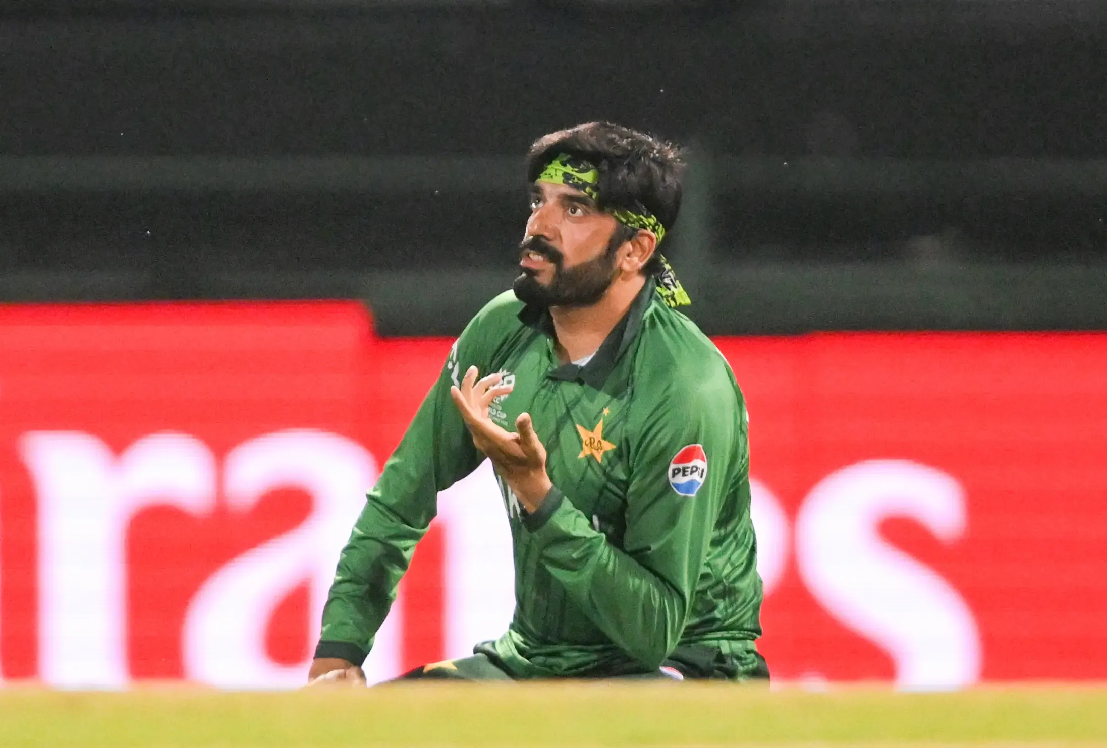 Pakistan spinner Usman Tariq signs for Warwickshire, eyes T20 Blast and Hundred double