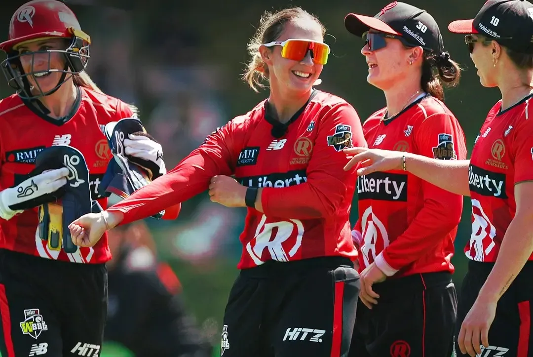 क्या डब्ल्यूबीबीएल में थंडर्स मात्र 64 रन पर ढेर हो गए?