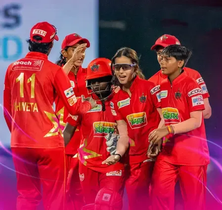 डब्ल्यूडीपीएल 2025 : क्वींस को महज एक रन से हराकर सुपरस्टार्स ने जीता खिताब