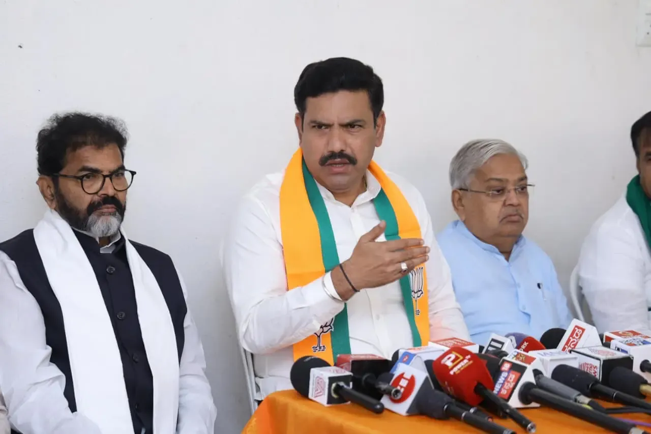 Is the BJP Opposing Caste Census or Political Maneuvering?