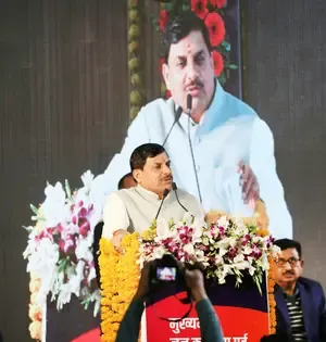 Lessons in Overcoming Challenges from PM Modi, Says Madhya Pradesh Chief Minister