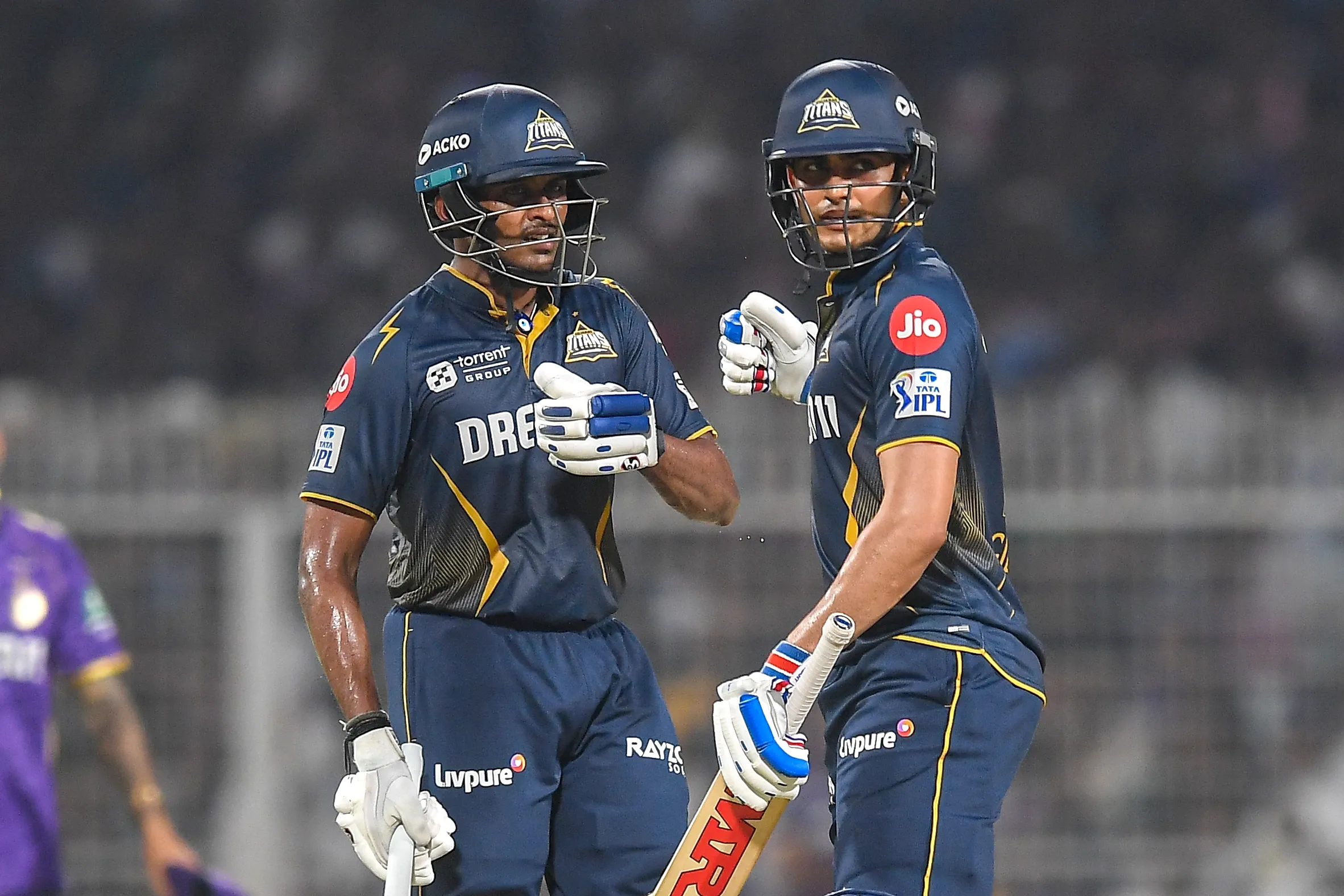 What Makes Gill and Sudharsan's Partnership So Effective?