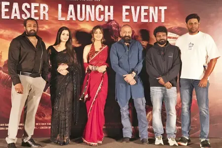 Does Sanjay Dutt Expect Love Back from Fans?