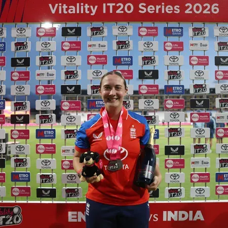 Capsey's 82 powers England chase of 181, seals T20I series 2-1 vs India